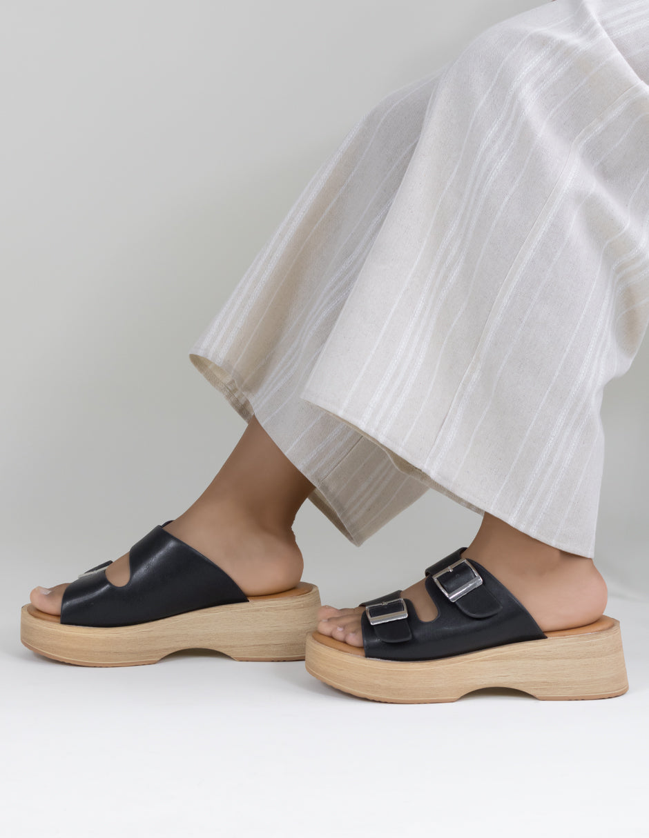 Sandalias con plataforma  en Piel vegana – Negro