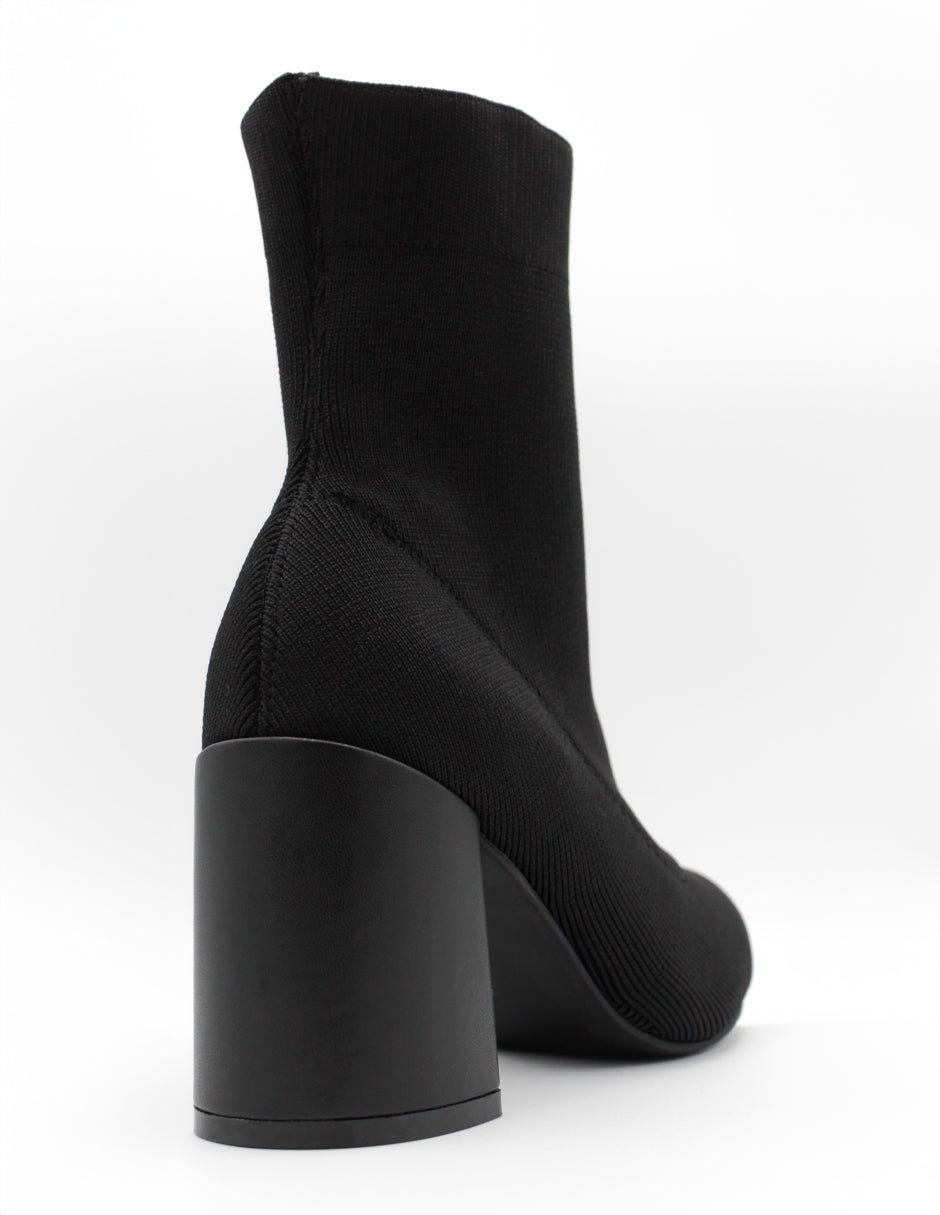 Botín con tacón Nevada en Textil – Negro