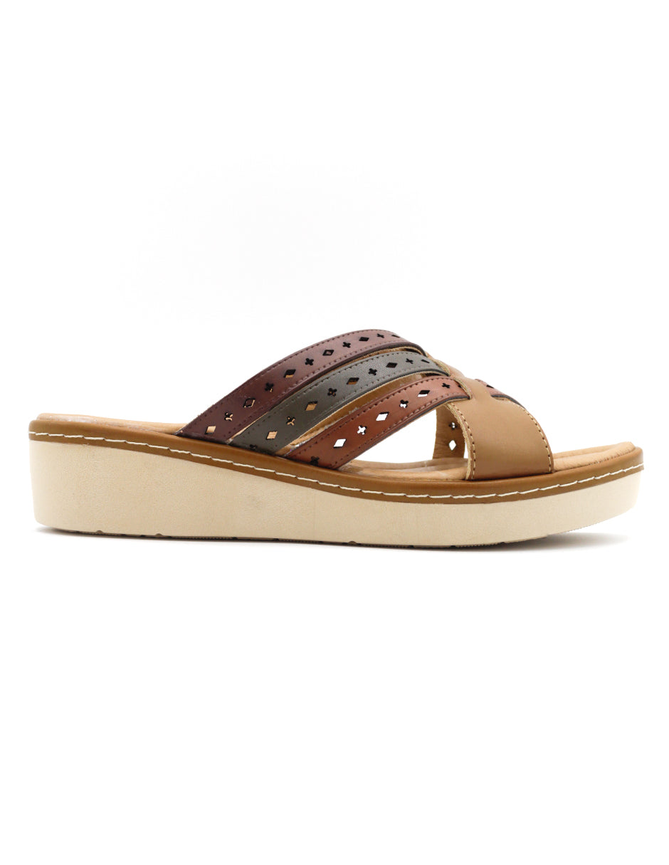 Sandalias con plataforma  en Piel vegana – Café