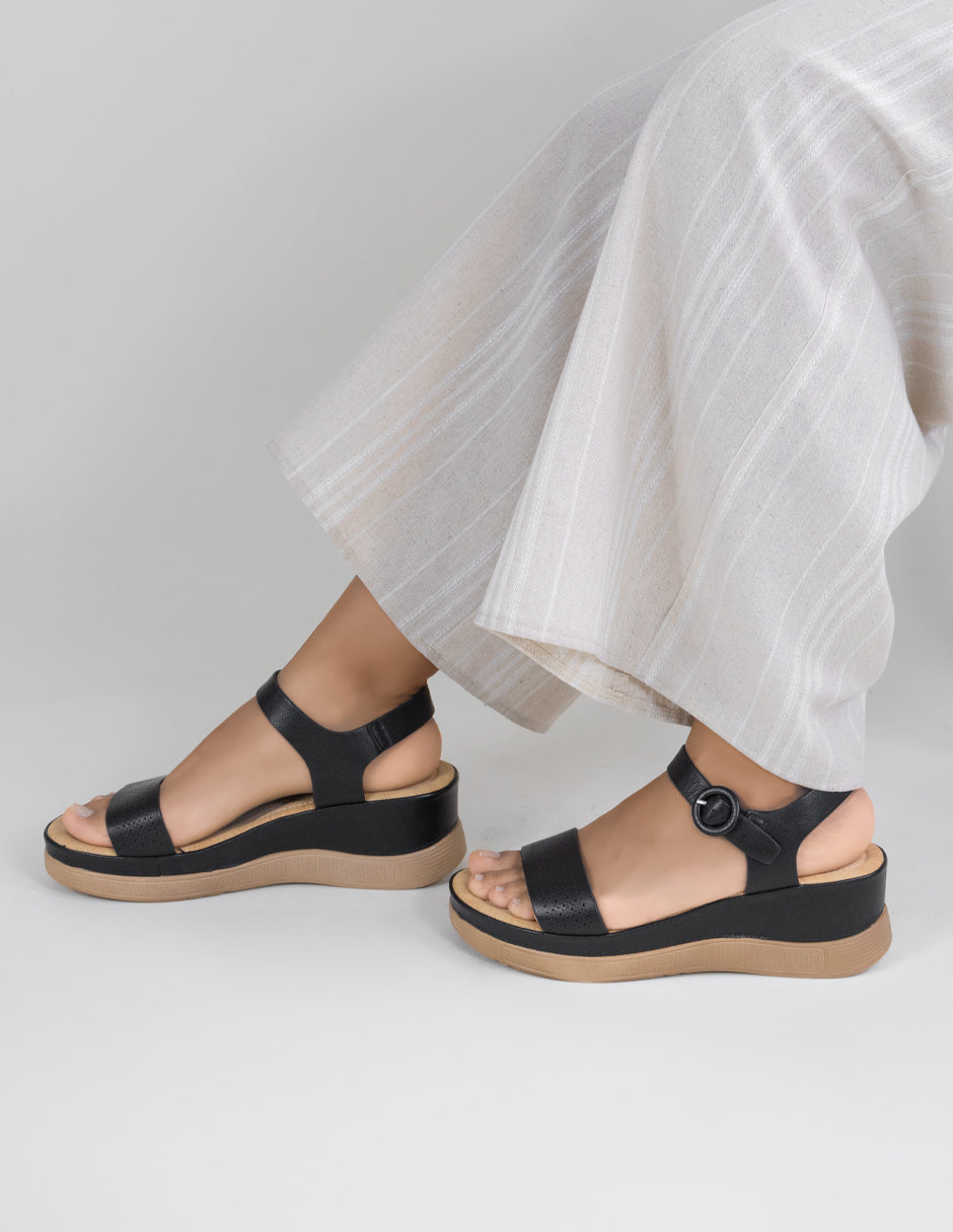 Sandalias con plataforma  en Piel vegana – Negro