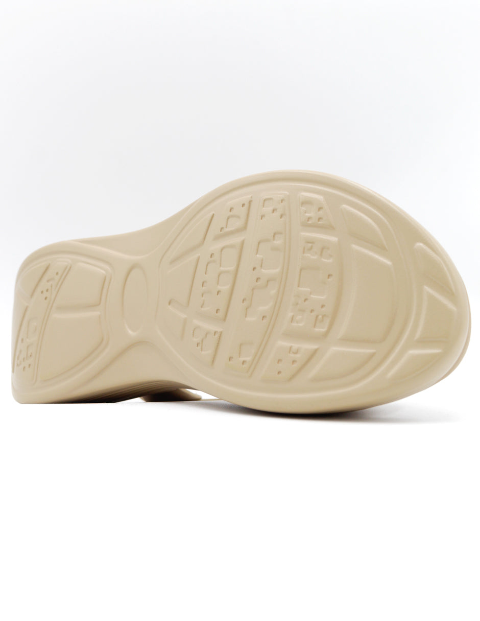 Sandalias con plataforma  en Piel vegana – Beige