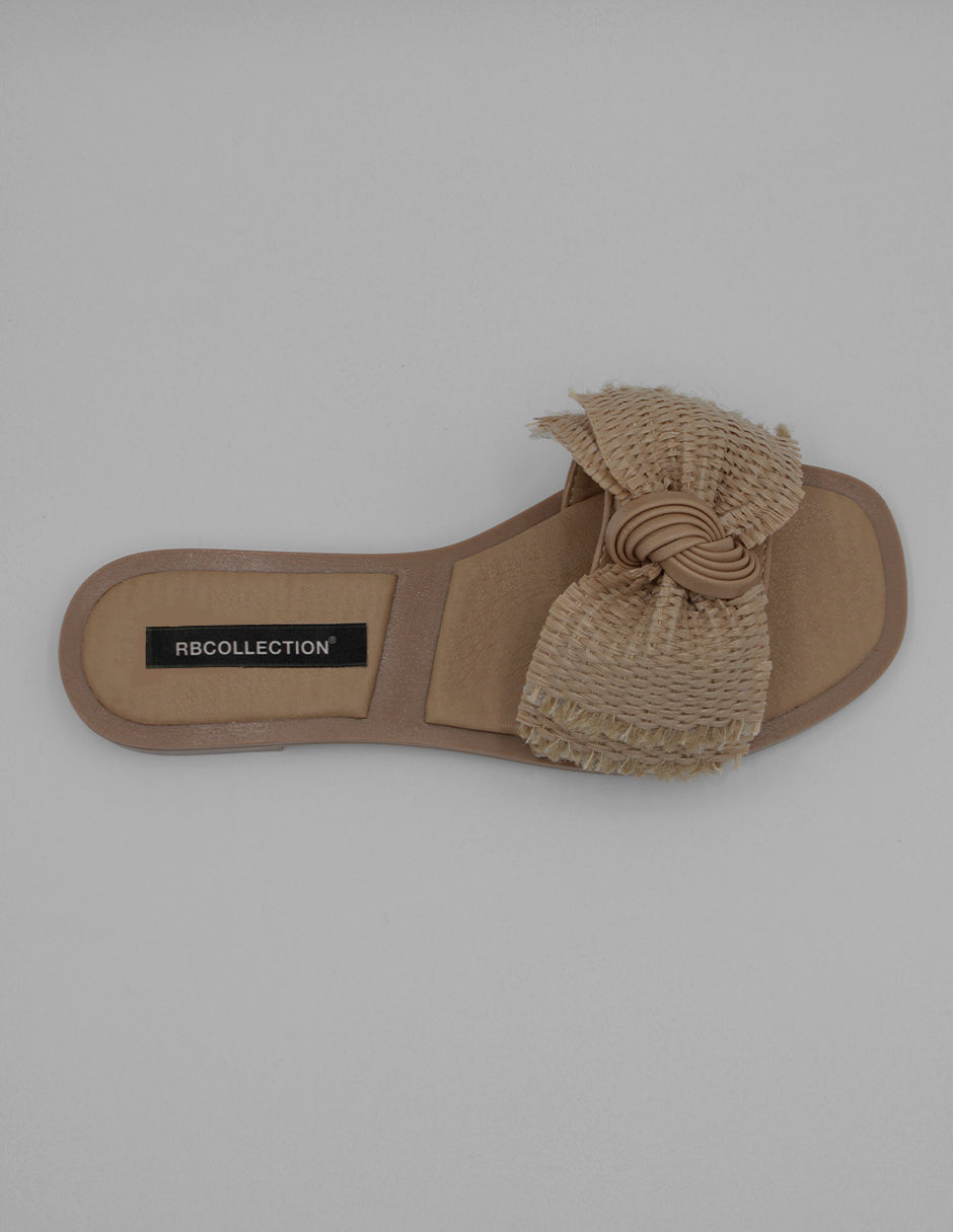 Sandalias de piso Soft en Piel vegana – Café