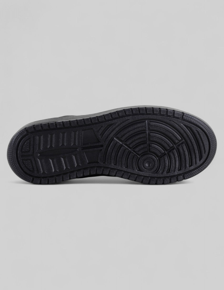 Tenis con cordones  Star en Piel Vegana – Negro