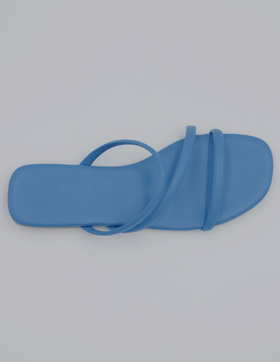 Sandalias de piso Soft en Piel vegana – Azul