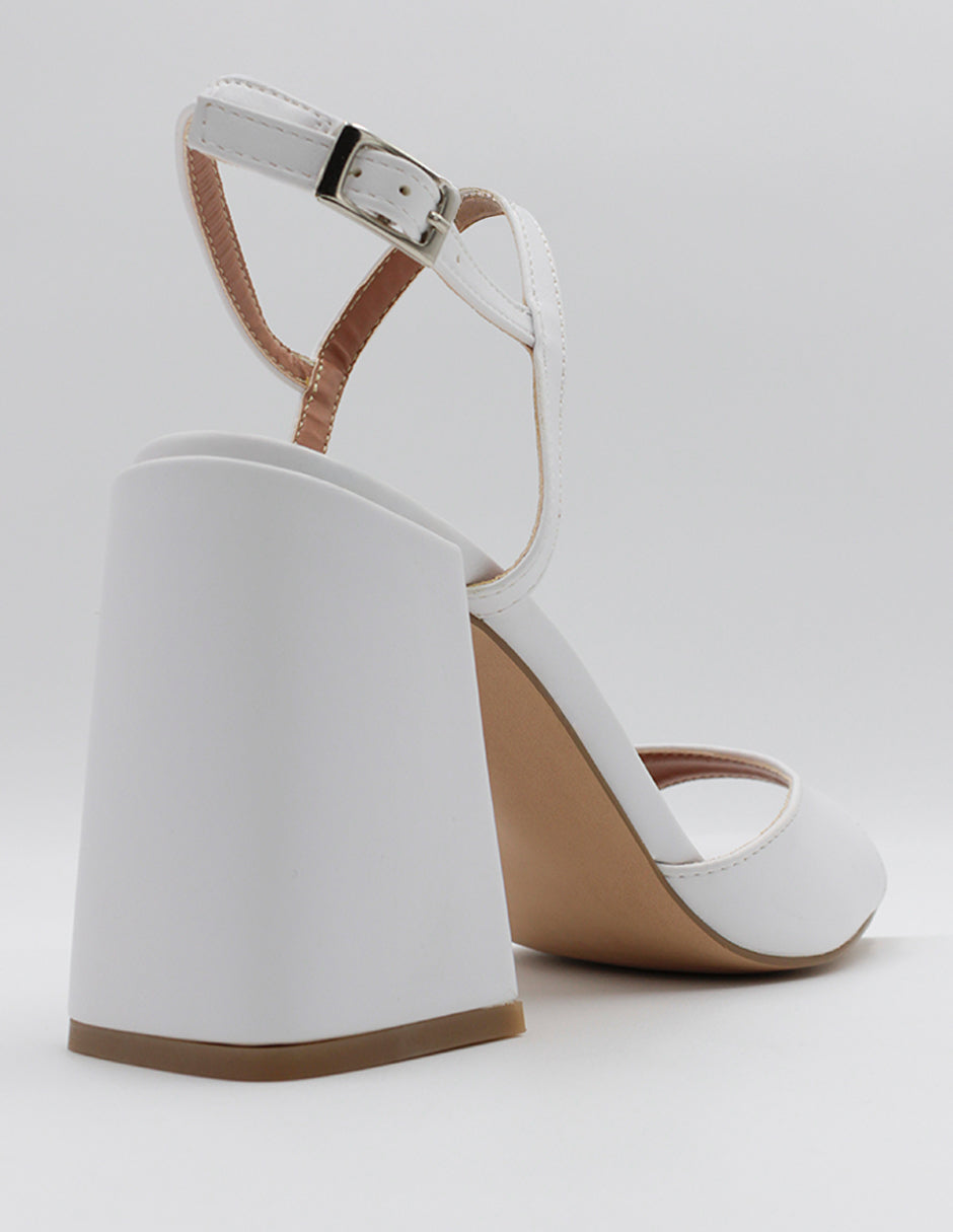 Sandalia con tacón Sassy en Piel vegana – Blanco