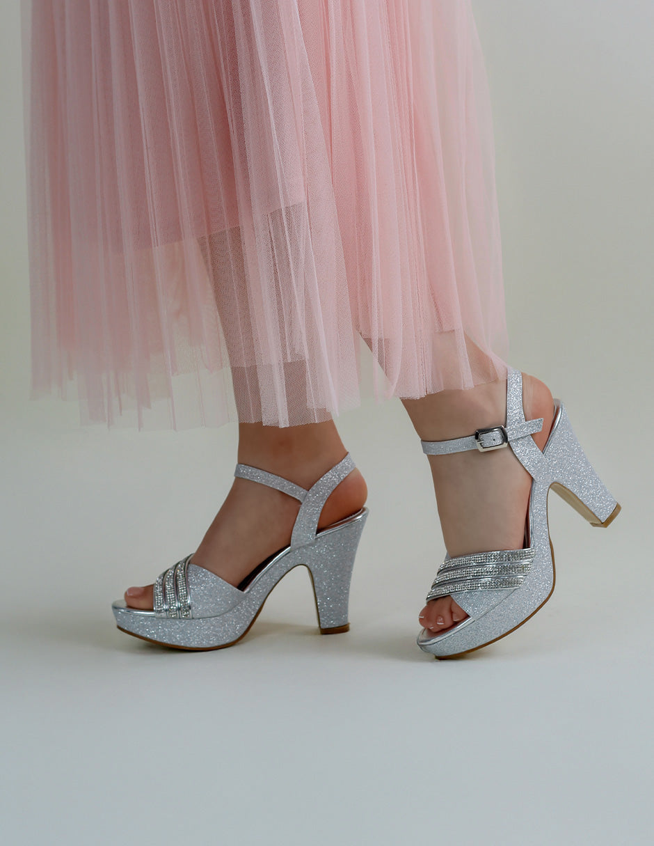 Sandalia con tacón Stela en Textil – Plata