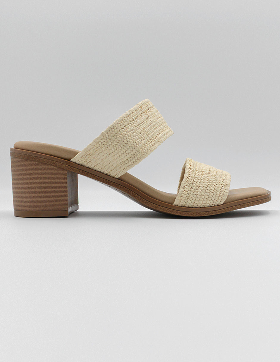 Sandalia con tacón Pou en Textil – Beige
