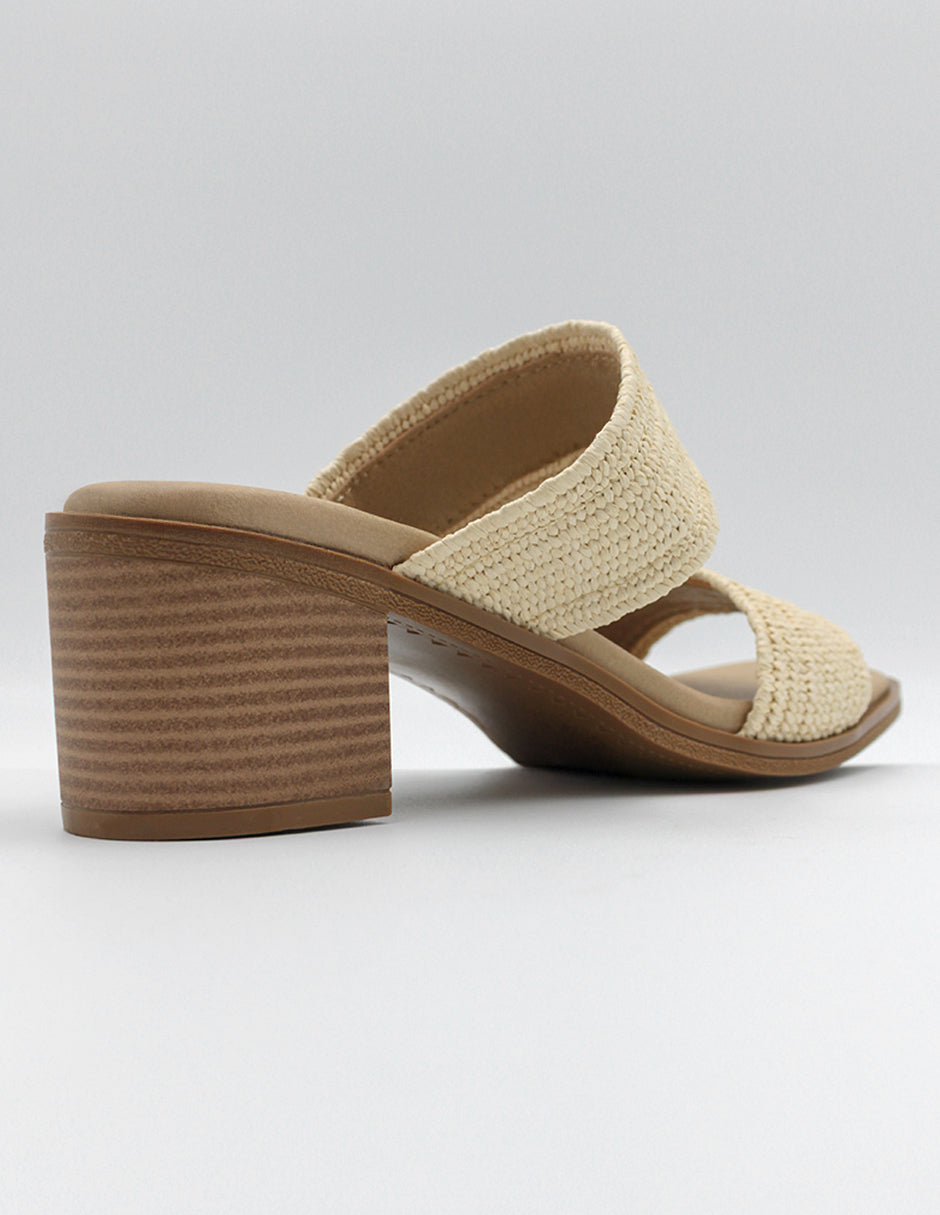 Sandalia con tacón Pou en Textil – Beige