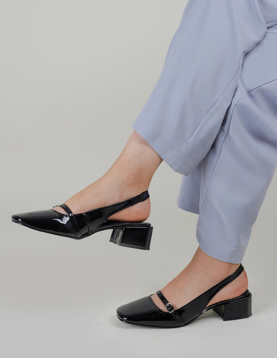 Zapatillas Slingback en Charol – Negro