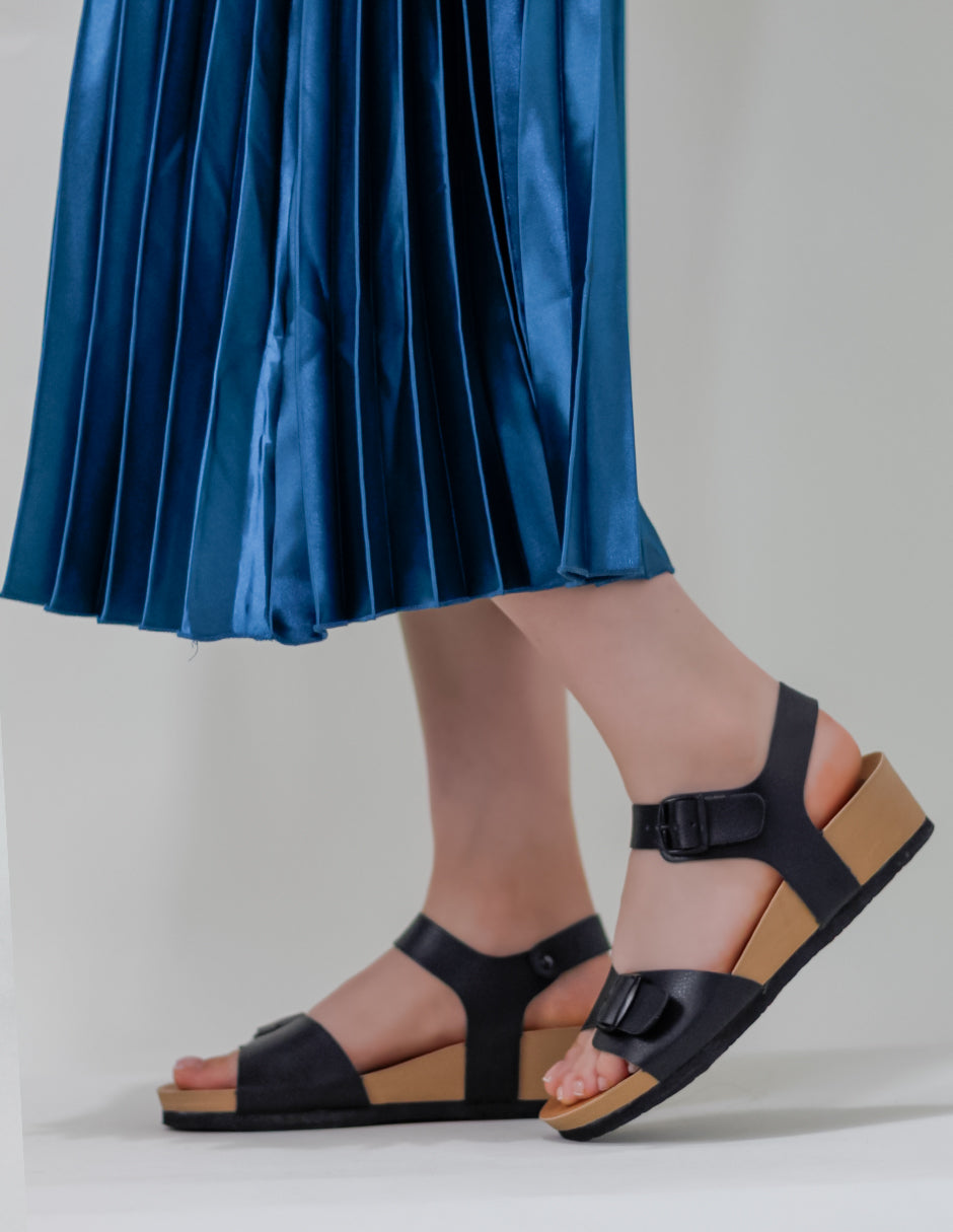 Sandalias con plataforma Yuri en Piel vegana – Negro
