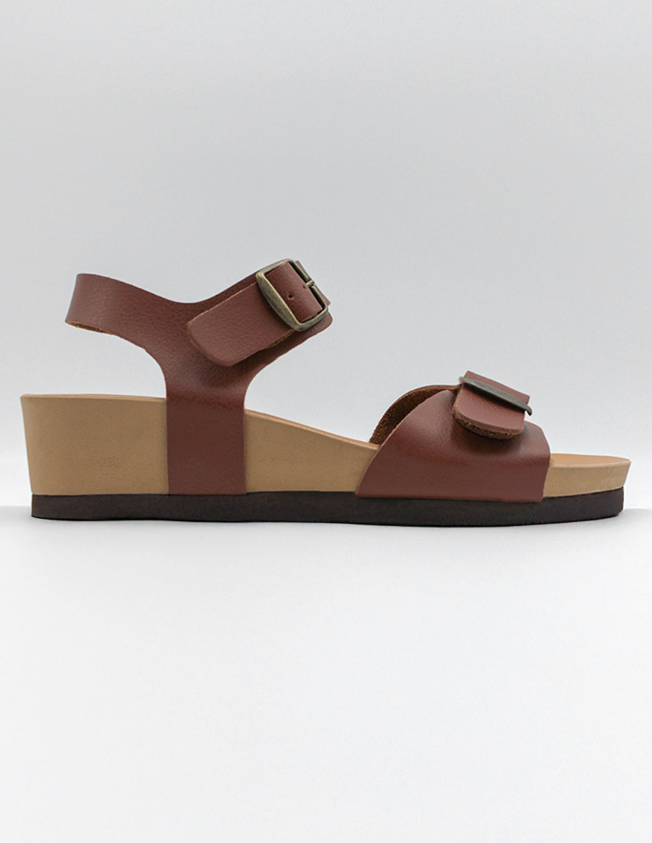 Sandalias con plataforma Yuri en Piel vegana – Café