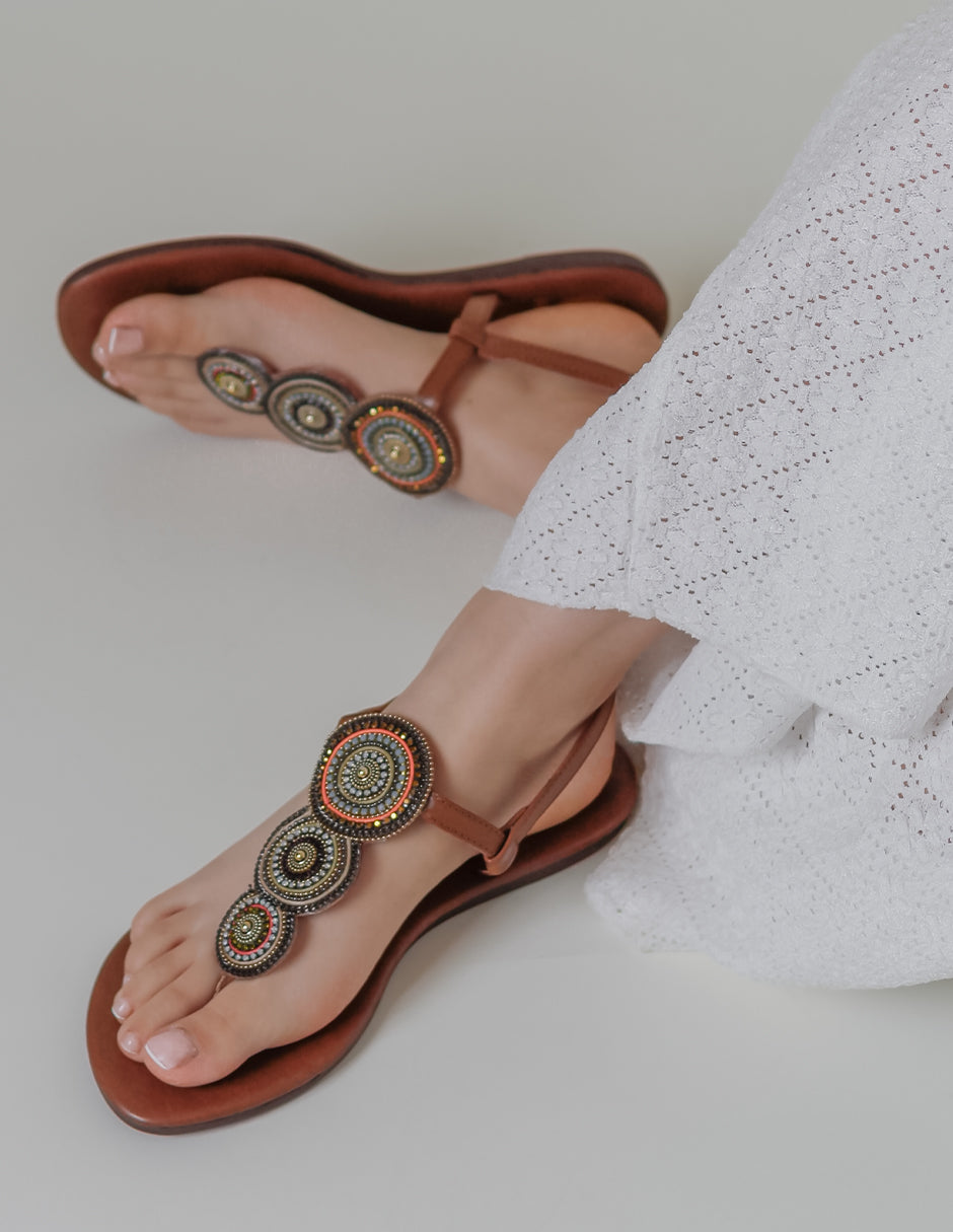 Sandalias de piso Ave en Piel vegana – Café