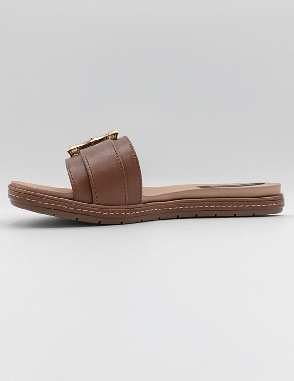 Sandalias de piso Soft en Piel vegana – Beige