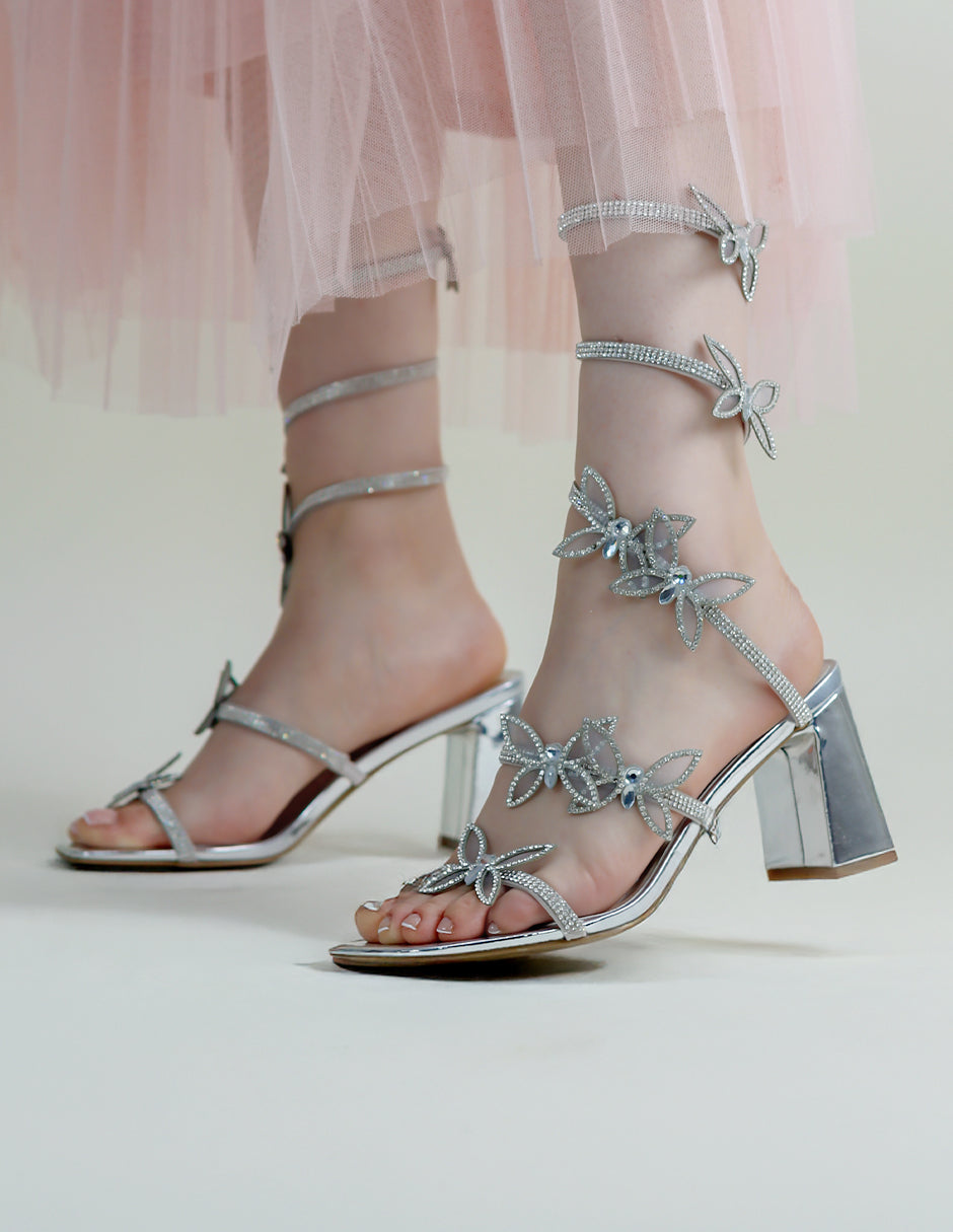 Sandalia con tacón Glan en Sintético – Plata