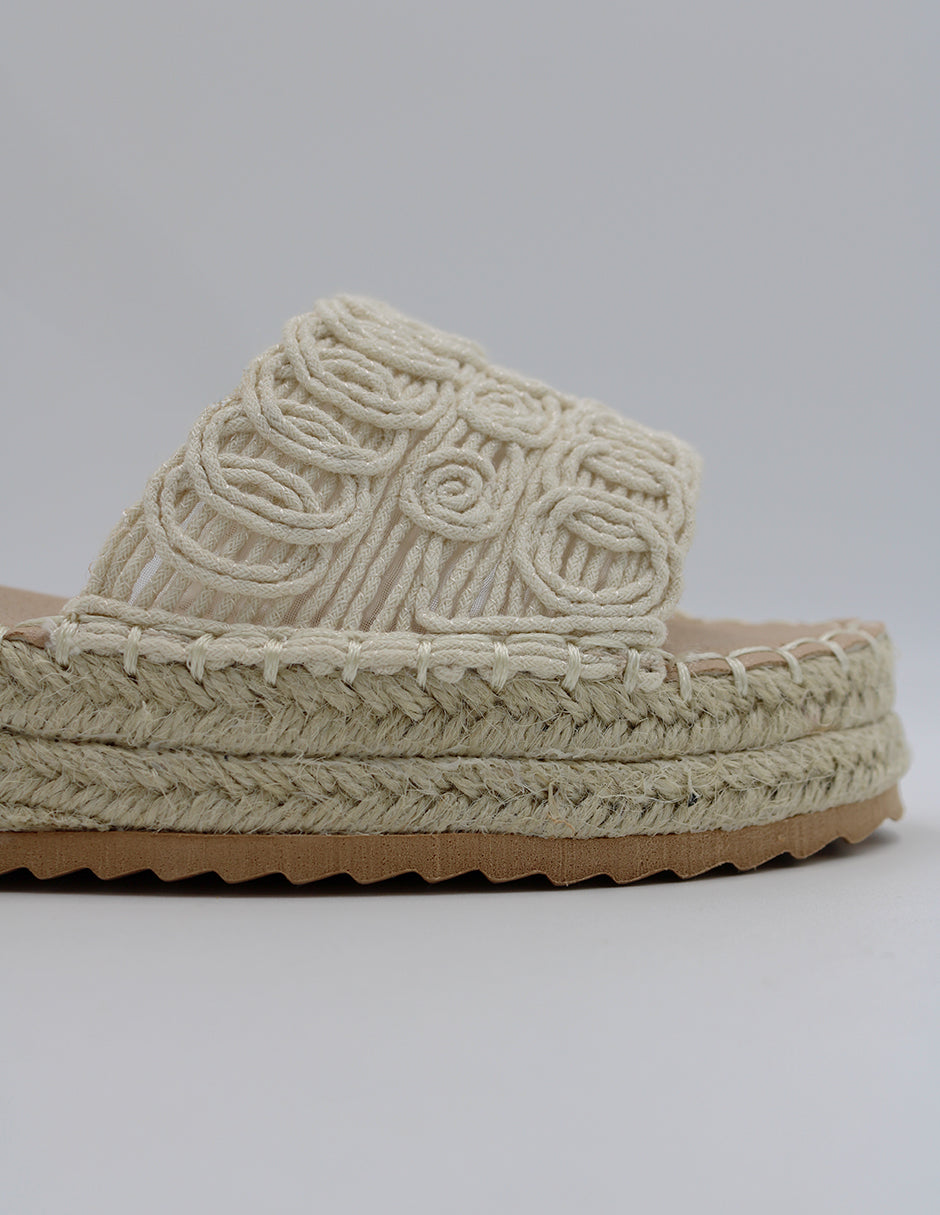 Sandalias con plataforma Yuri en Textil – Beige