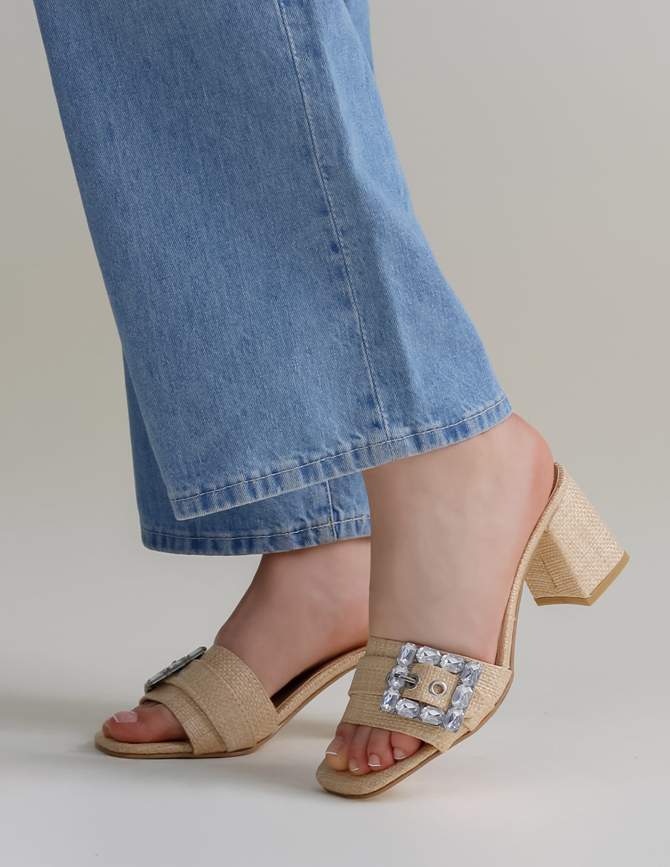 Sandalia con tacón Cloud steps en Textil – Beige
