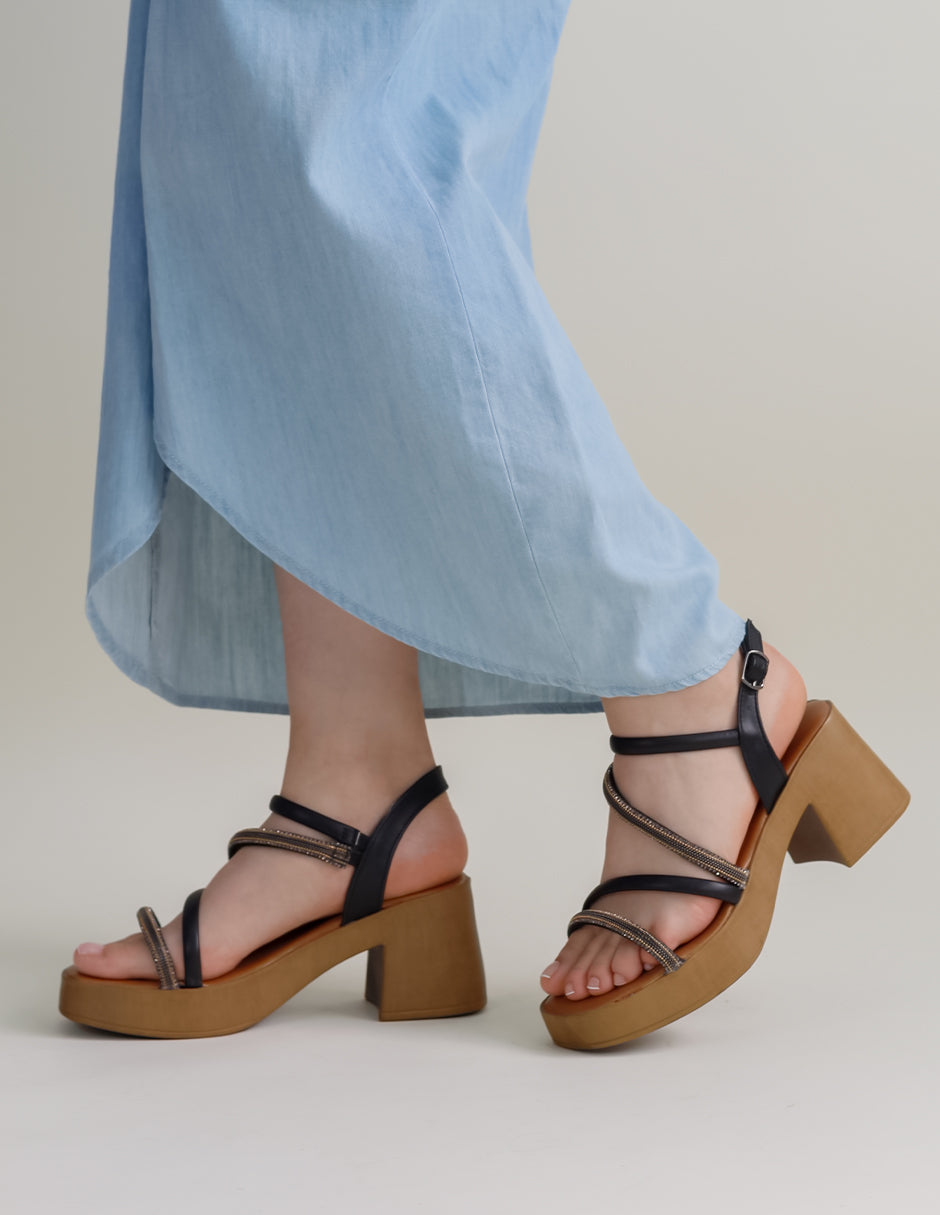 Sandalia con tacón Cloud steps en Piel vegana – Negro