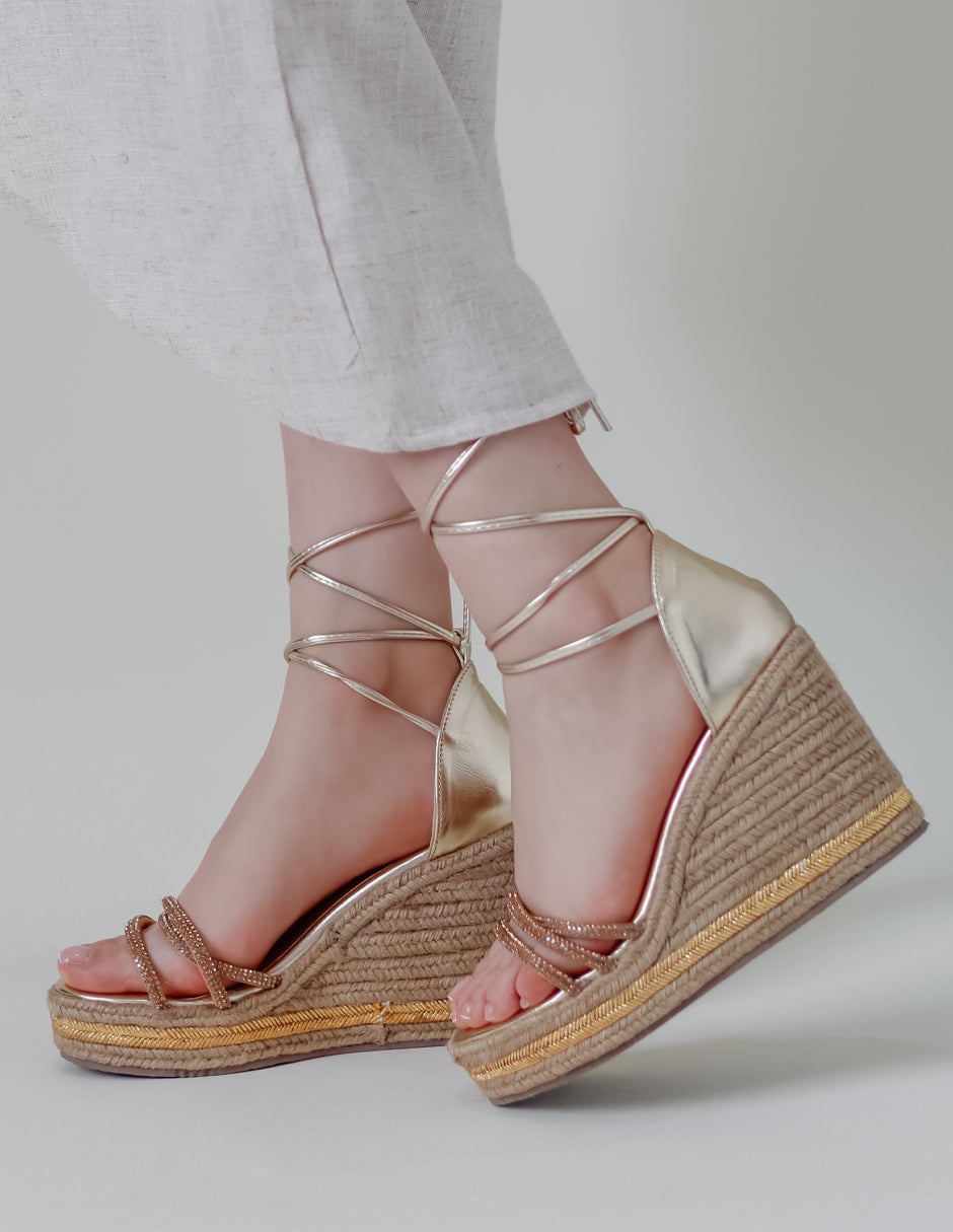 Sandalias con plataforma Classy en Piel vegana – Oro