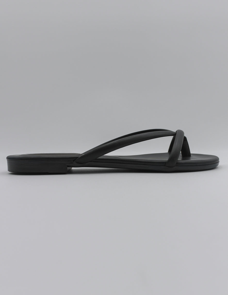 Sandalias de piso Soft en Piel vegana – Negro