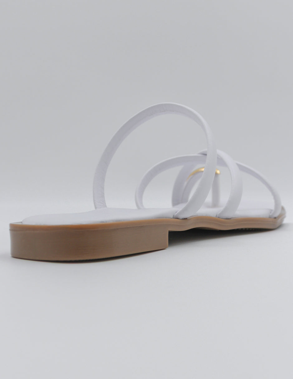Sandalias de piso Soft en Piel vegana – Blanco