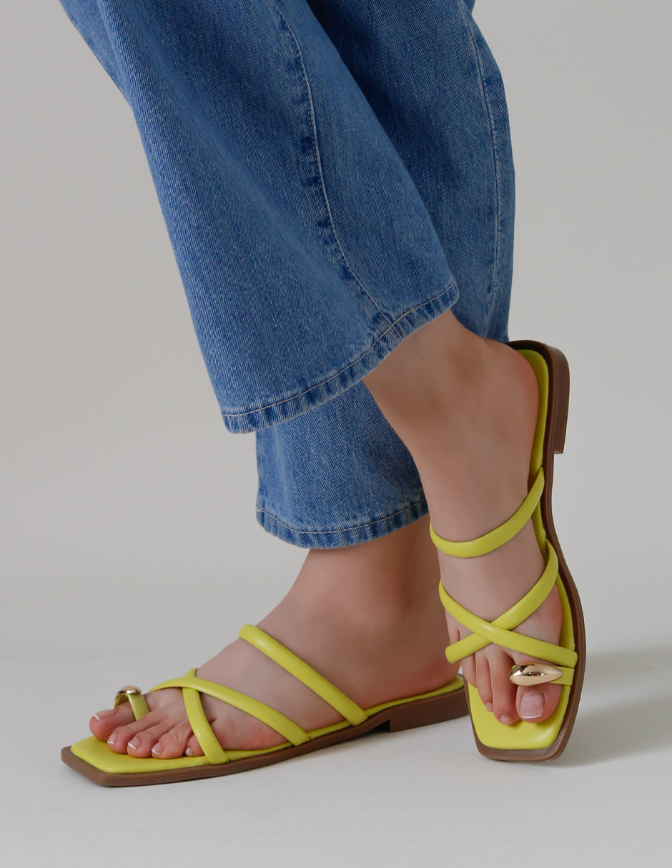 Sandalias de piso Soft en Piel vegana – Verde