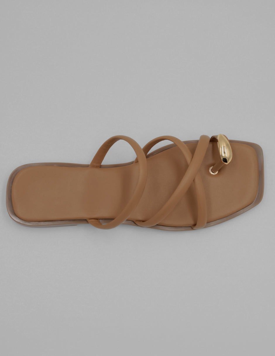 Sandalias de piso Soft en Piel vegana – Café