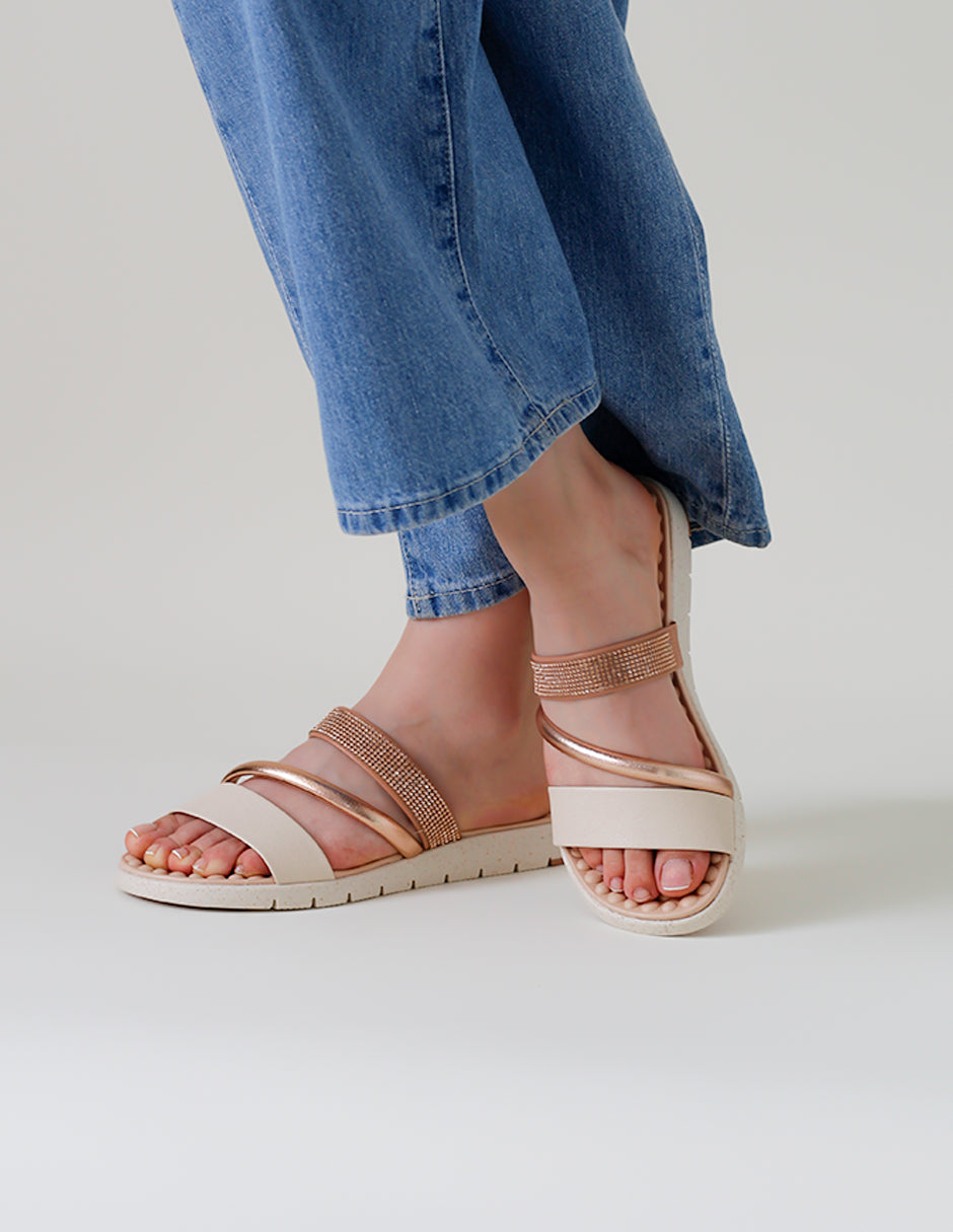 Sandalias de piso Daril en Piel vegana – Beige