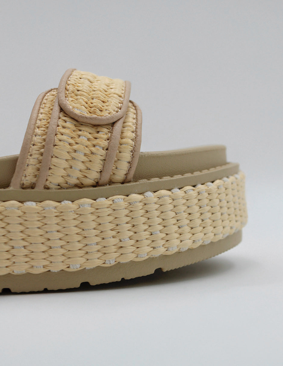 Sandalias con plataforma Yuri en Textil – Beige