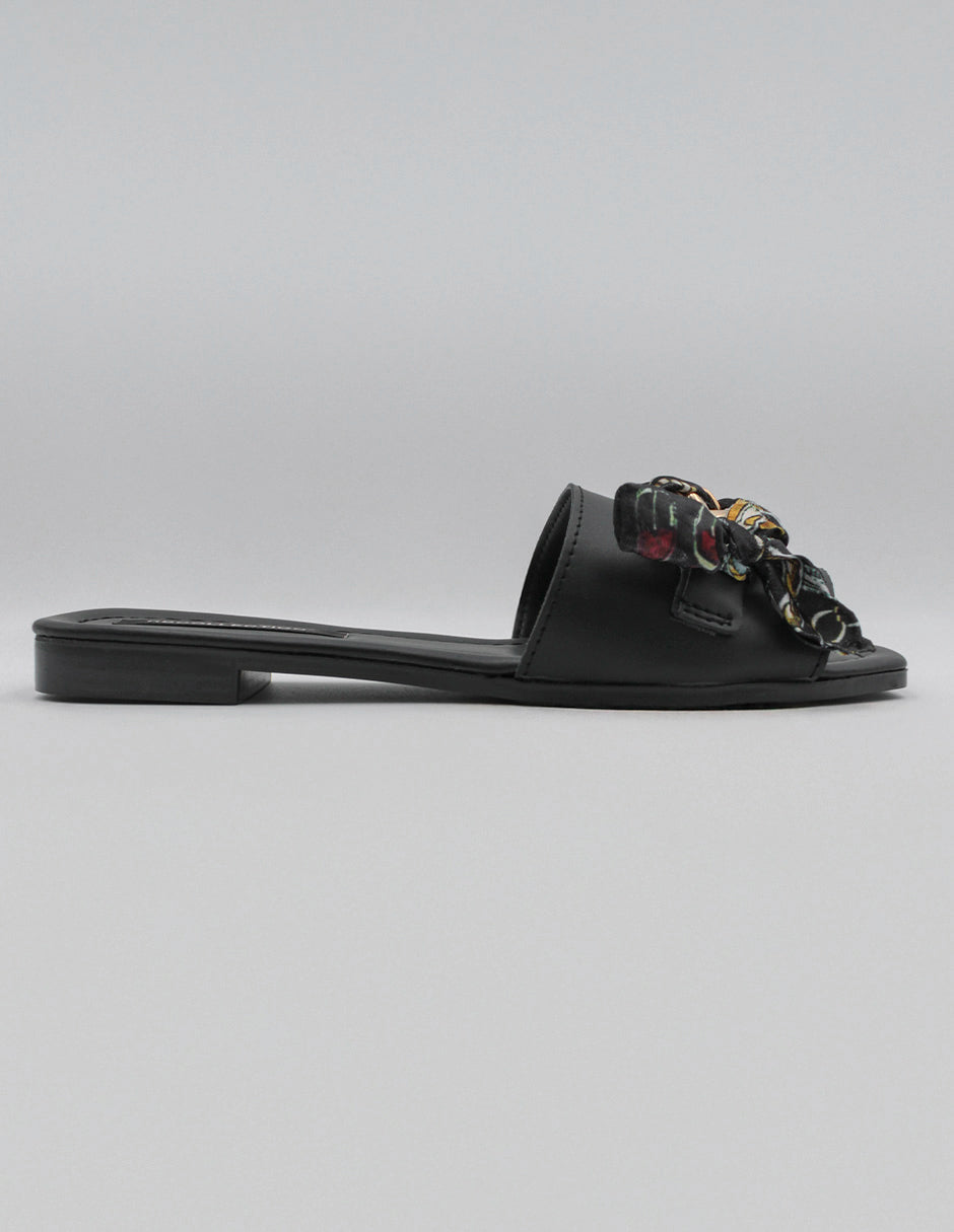 Sandalias de piso Soft en Piel vegana – Negro