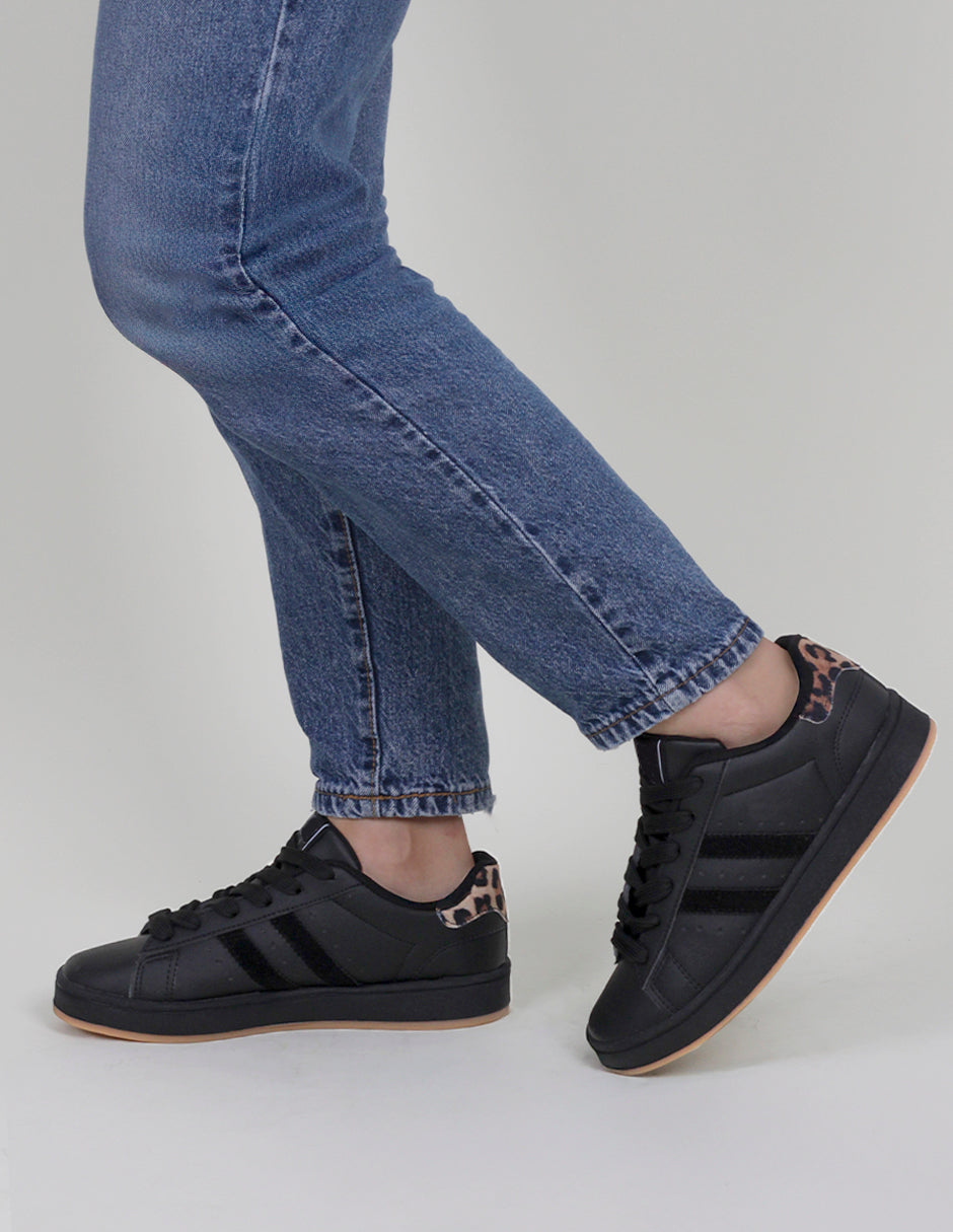 Tenis con cordones  Highline en Piel vegana – Negro
