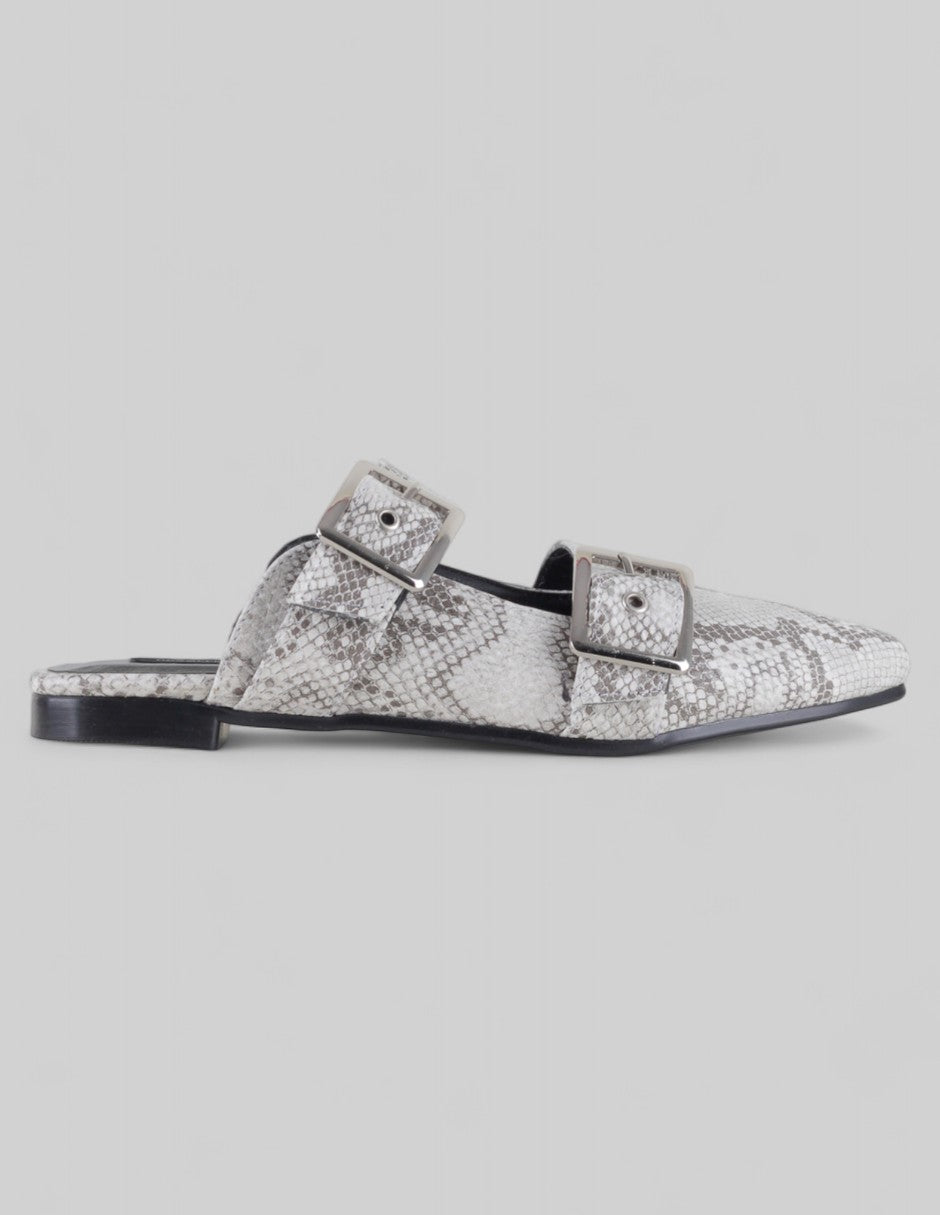 Flats puntales Branka en Piel vegana – Beige