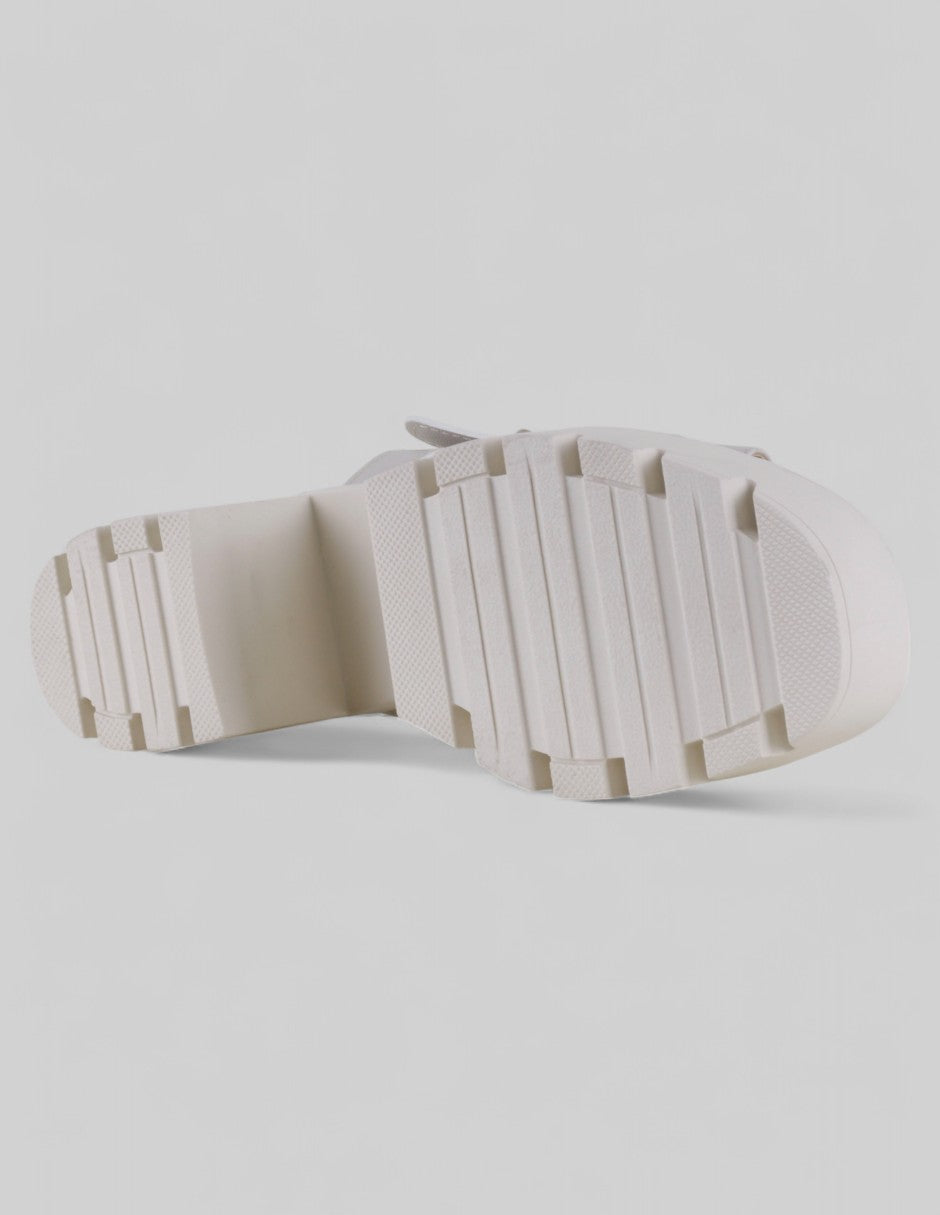 Sandalia con tacón Gina en Piel vegana – Beige
