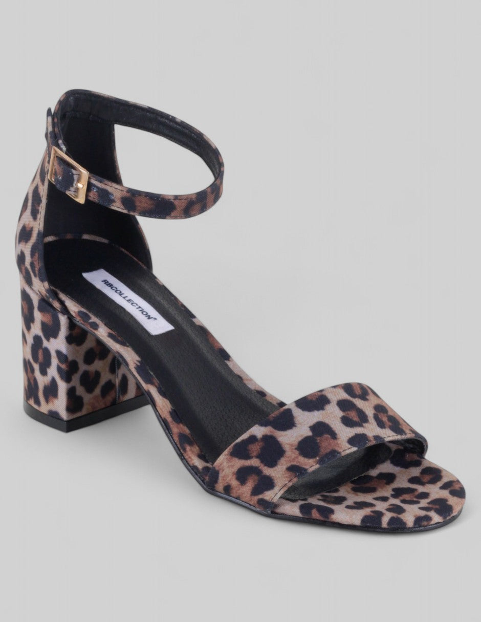 Sandalia con tacón Exterior Textil Color Café Para Mujer De RBCOLLECTION