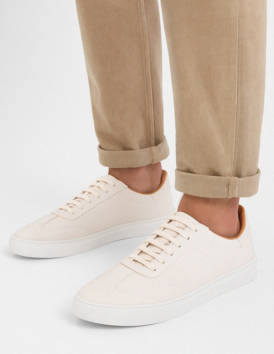 Tenis con cordones Urban en Piel vegana – Beige