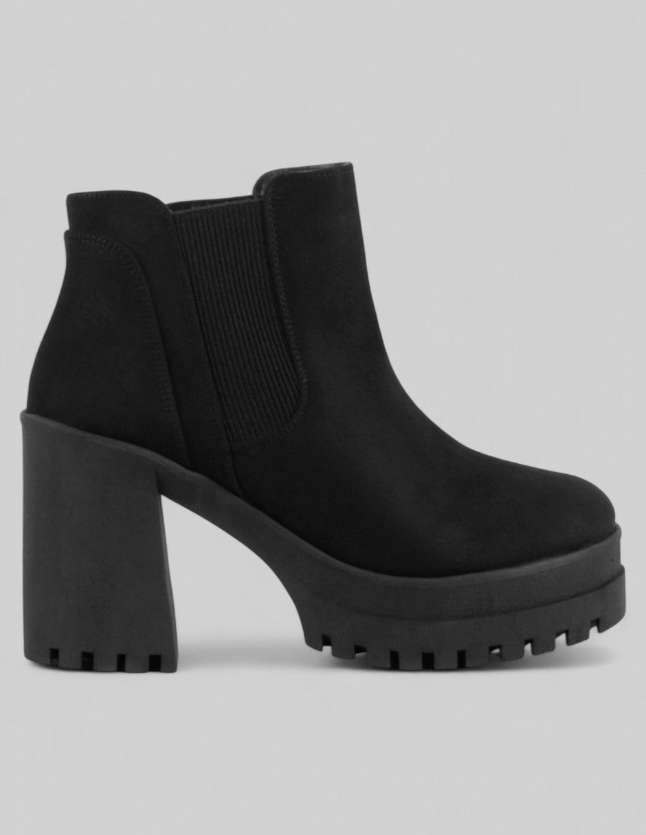 Botín con tacón Osom en Gamuza – Negro