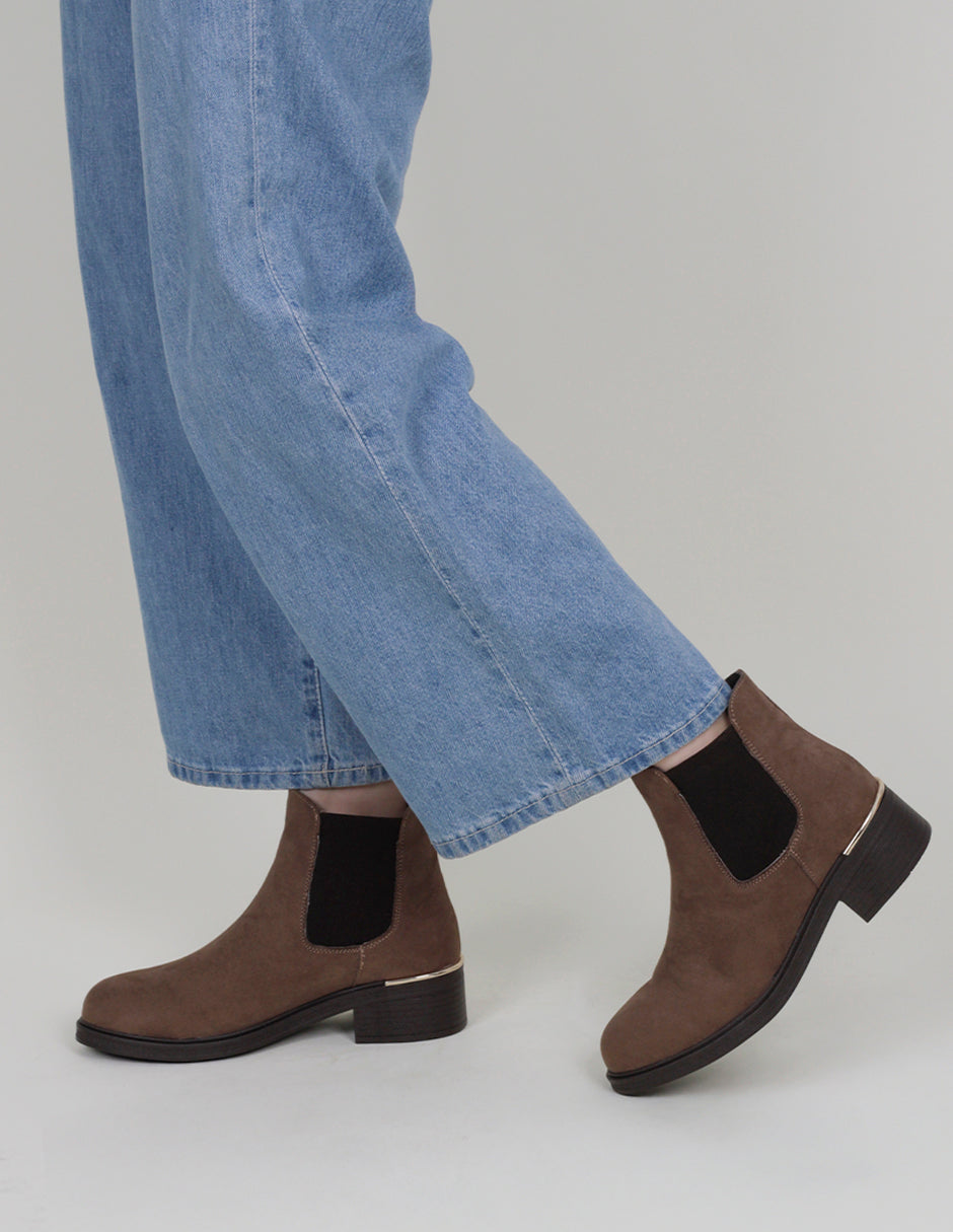 Botas casuales Terre en Gamuza – Café