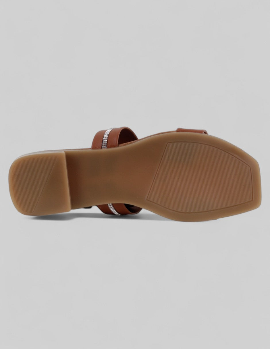 Sandalias de piso Soft en Piel vegana – Café