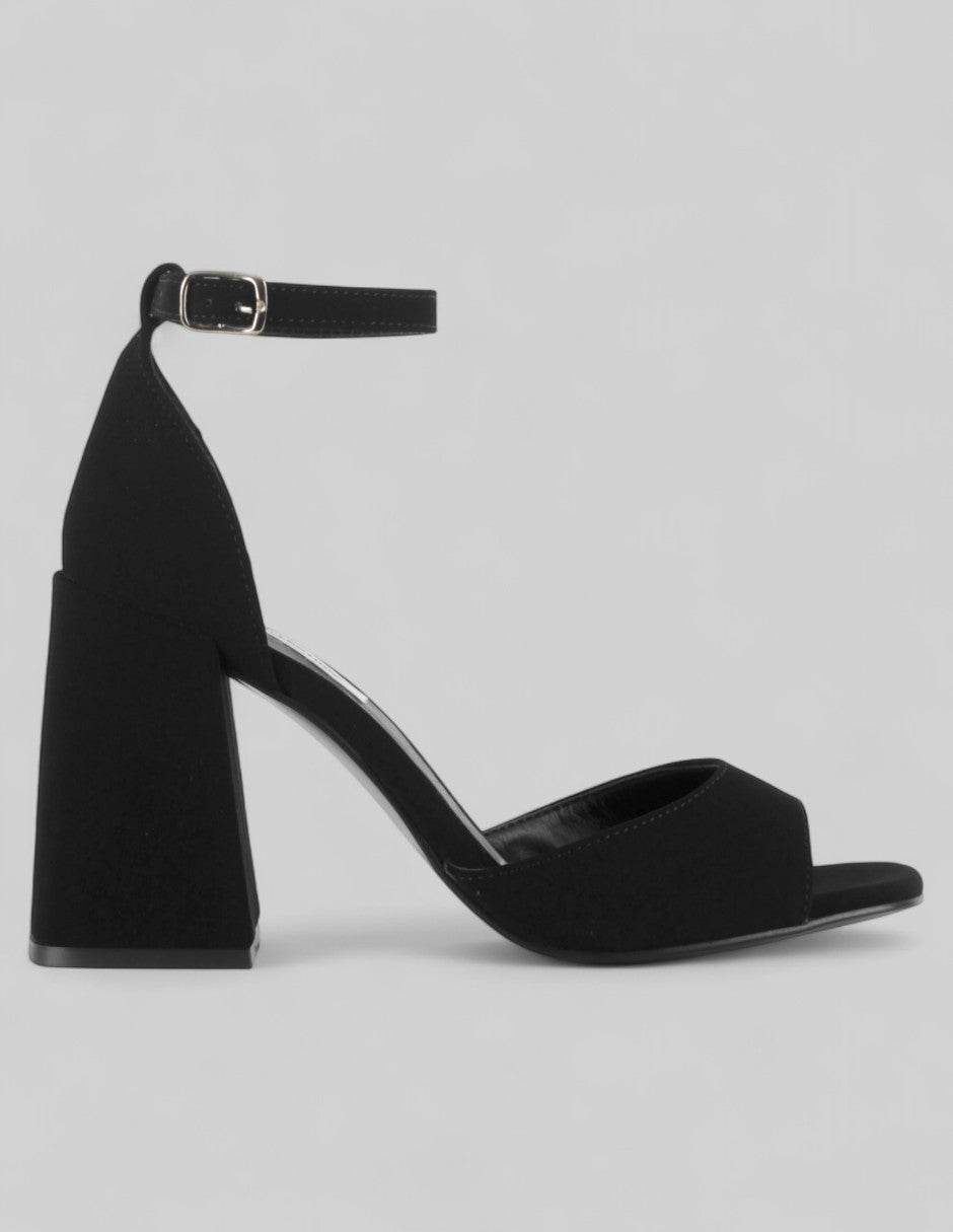 Sandalia con tacón Syrah en Textil – Negro
