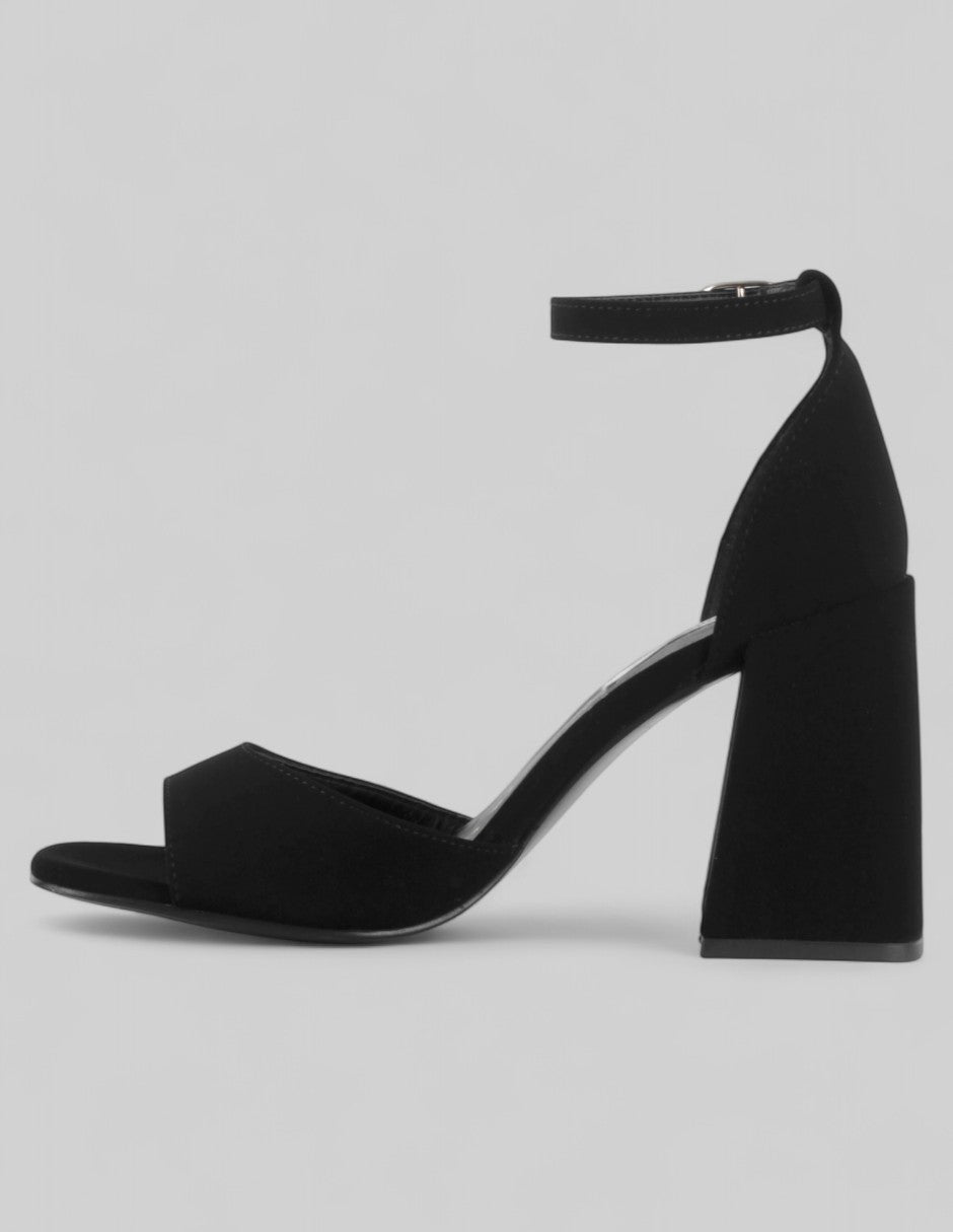 Sandalia con tacón Syrah en Textil – Negro