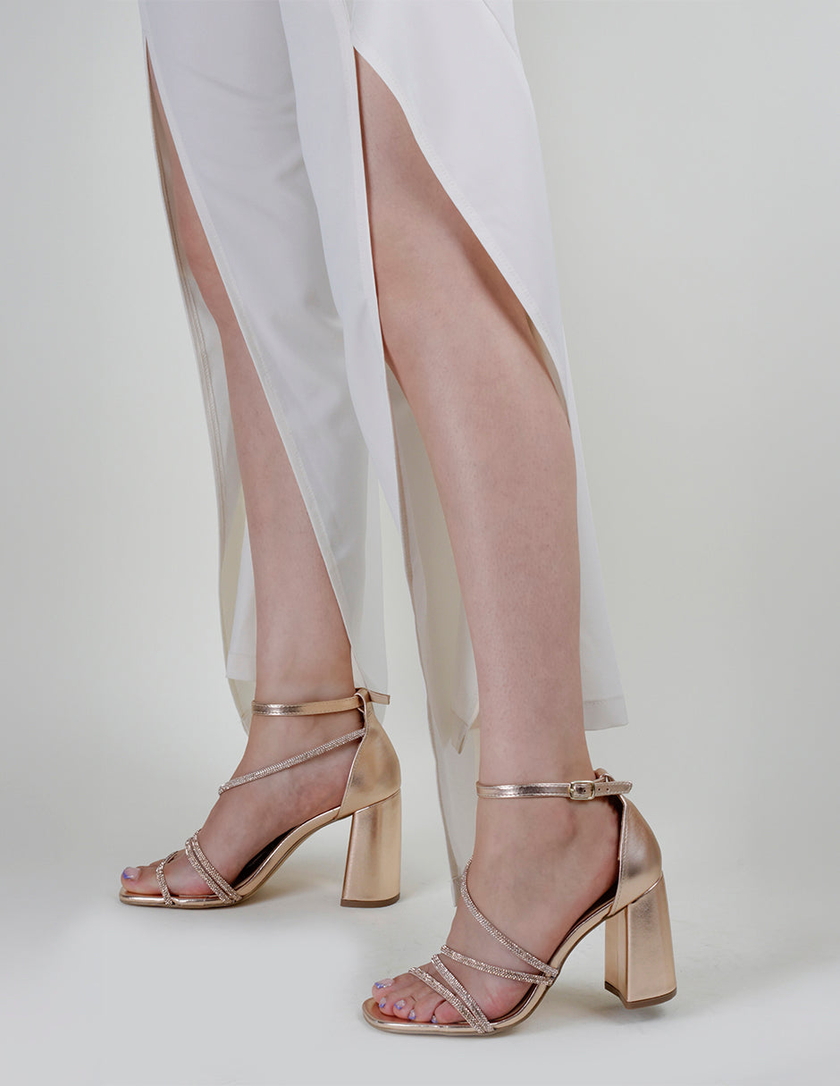 Sandalia con tacón Glowm en Sintético – Dorado