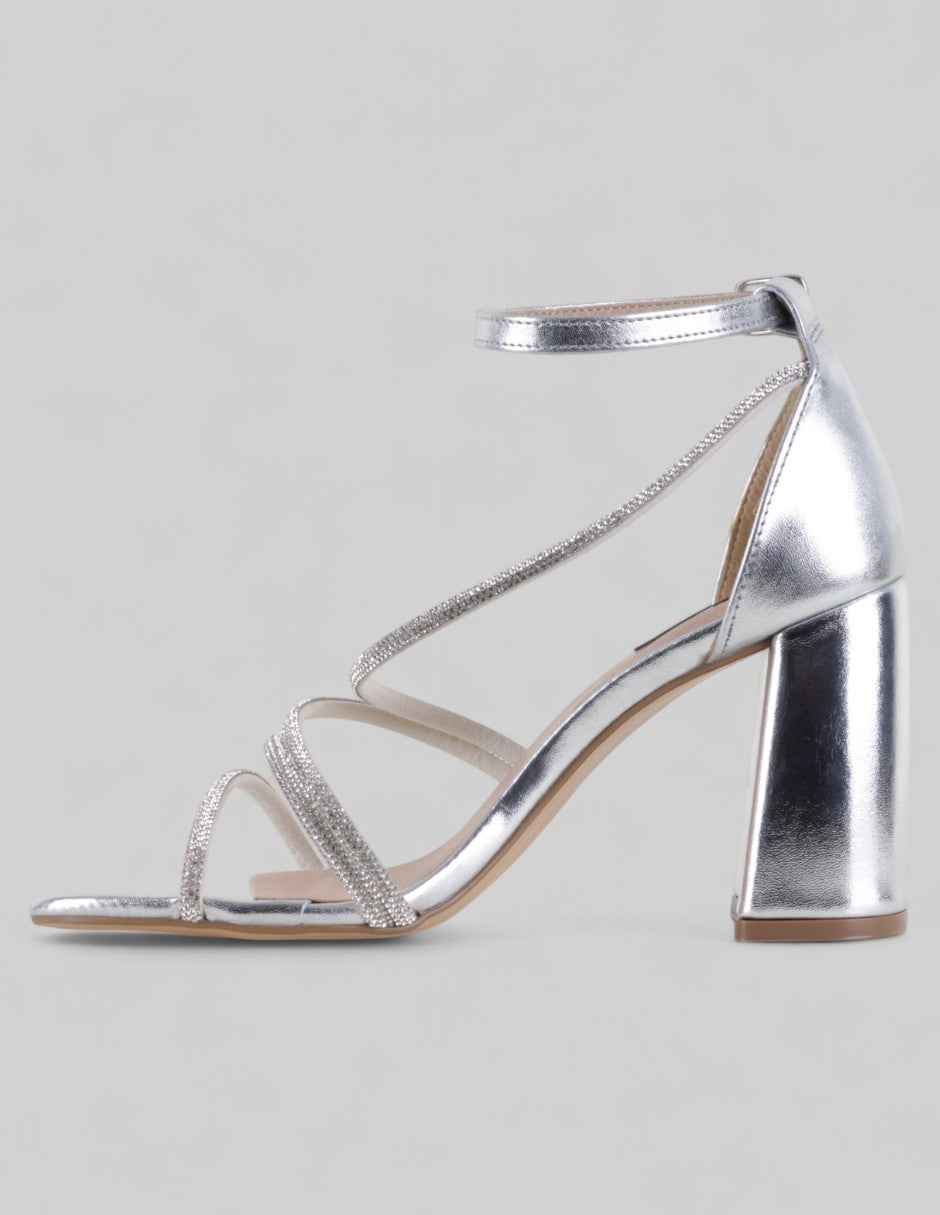 Sandalia con tacón Glowm en Sintético – Plata