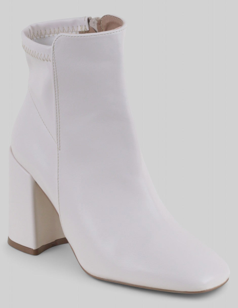 Botín con tacón Exterior Piel vegana Color Beige Para Mujer De RBCOLLECTION