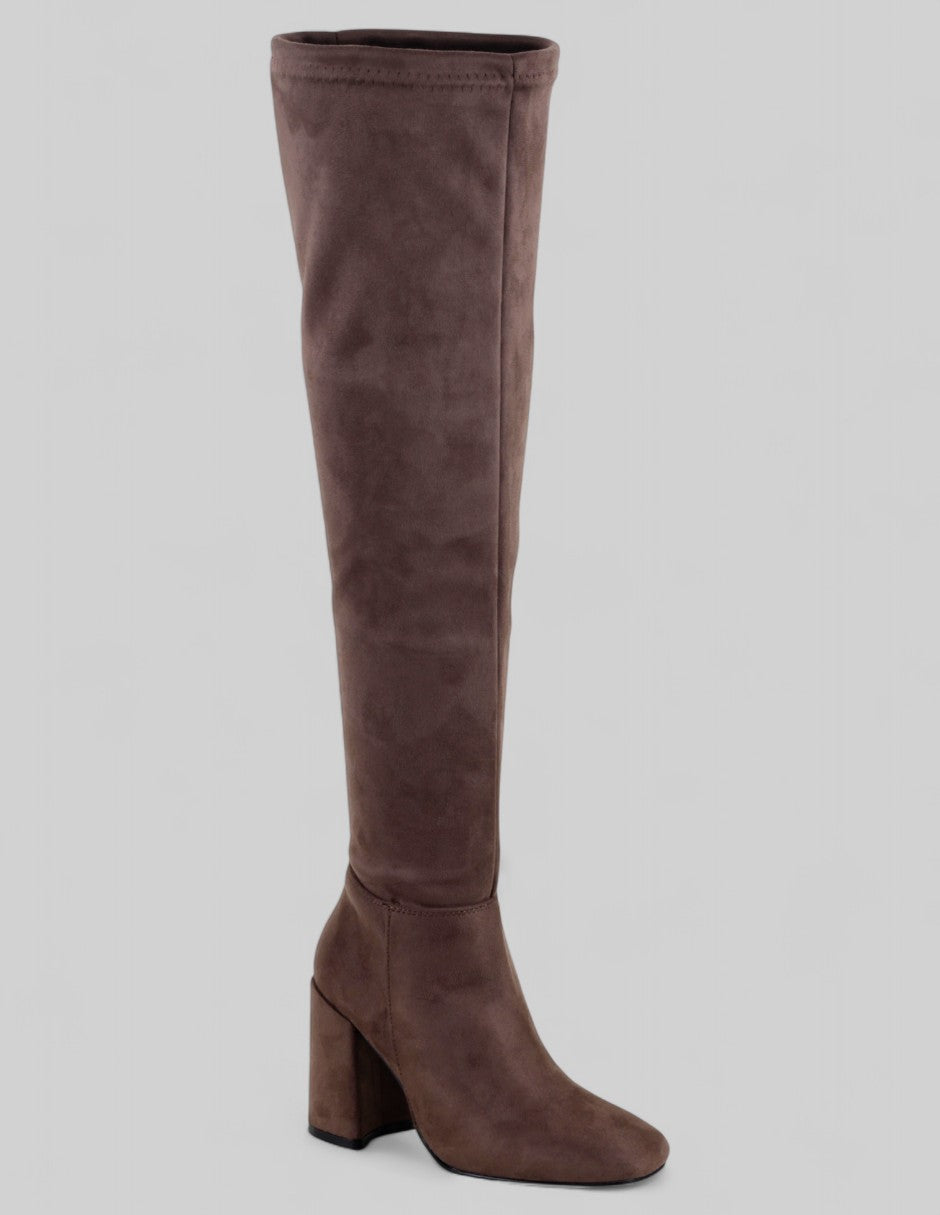 Botas altas Exterior Gamuza Color Café Para Mujer De RBCOLLECTION