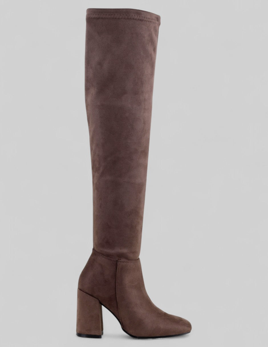 Botas altas Nevada en Gamuza – Café
