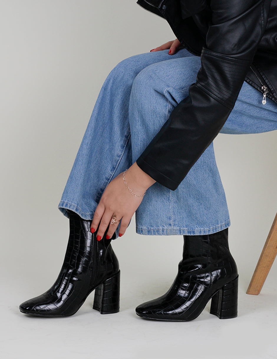 Botín con tacón Aurora en Piel vegana – Negro