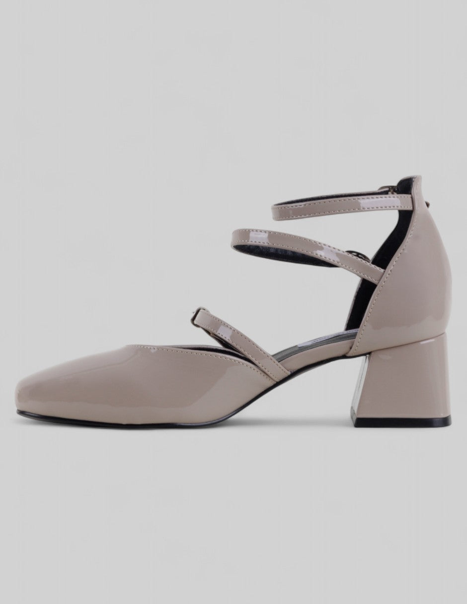 Zapatillas Loop en Charol – Beige