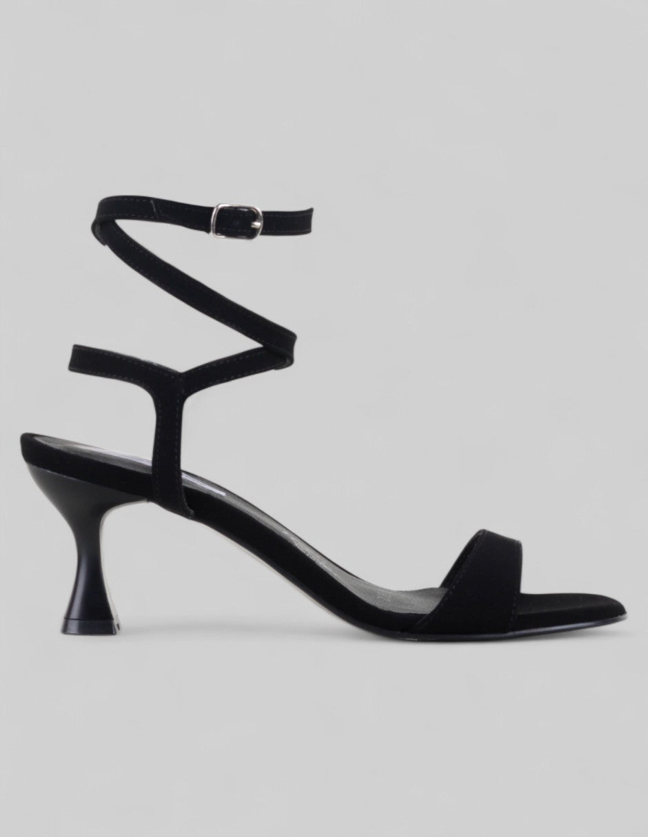 Sandalia con tacón Glam en Textil – Negro