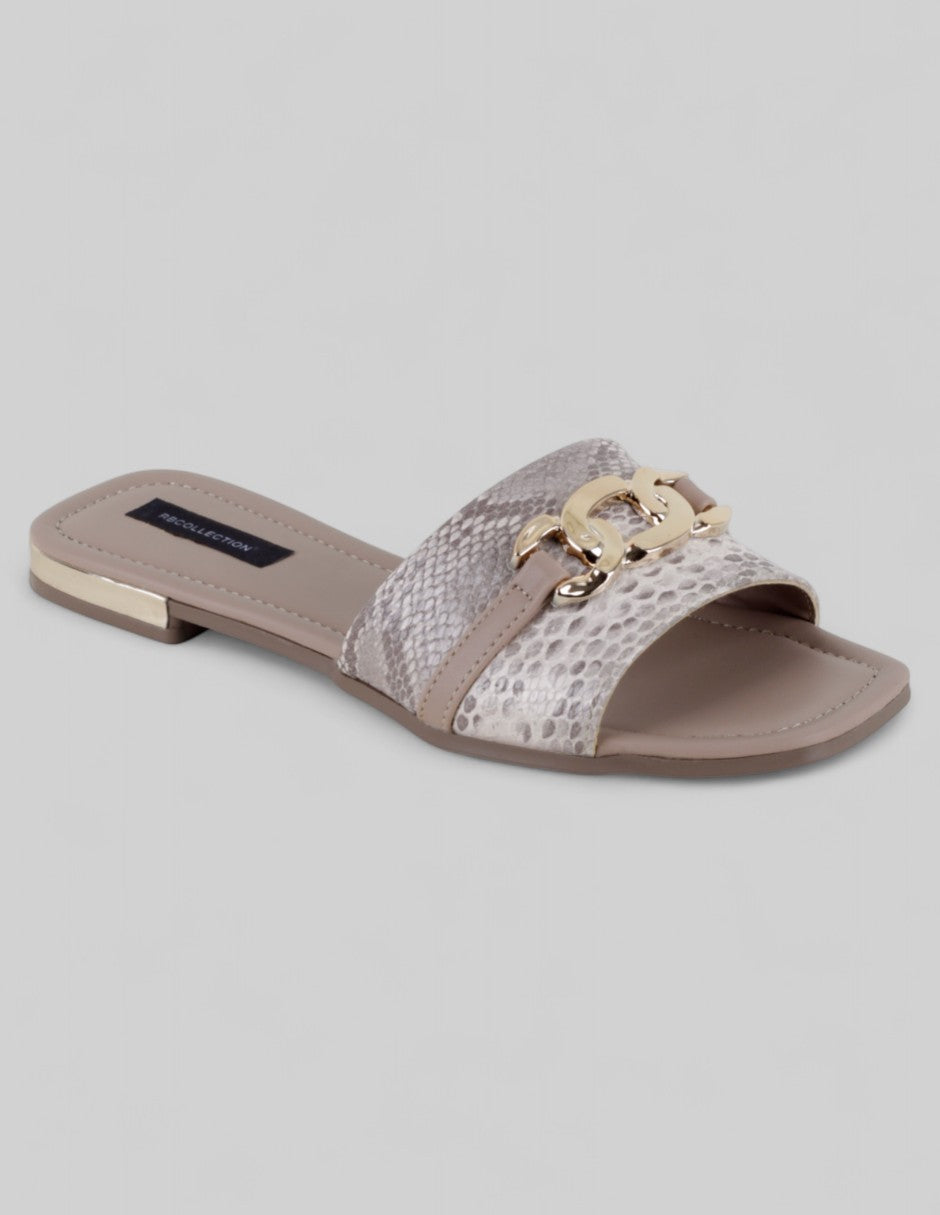 Sandalias de piso Soft en Piel vegana – Beige