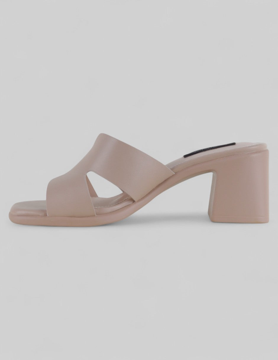Sandalia con tacón Soft en Piel vegana – Beige