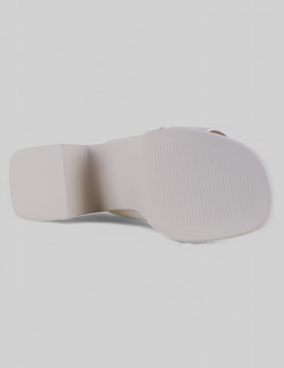 Sandalia con tacón Steps en Piel vegana – Beige